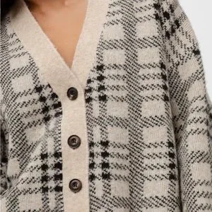 Rails Sweaters Nwt Rails Reese Cardigan In Oatmeal Black Plaid